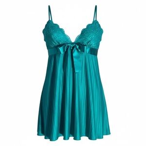 Victoria’s Secret teal babydoll top with bow
